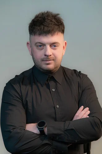 Ігор Натанчук провідний майстер сцени