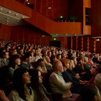 Кохання, музика і весна: у Волинському драмтеатрі презентували виставу «Сільва»